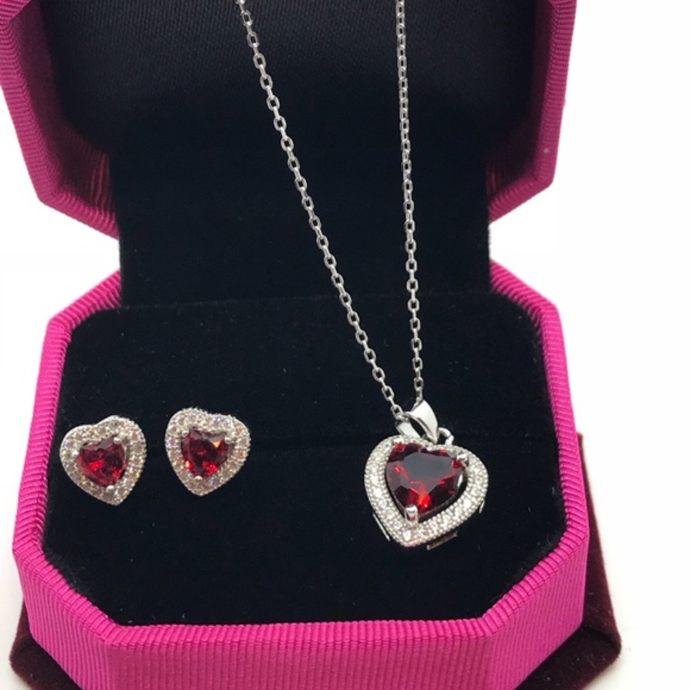 Red ruby earring and necklace set in .925 silver